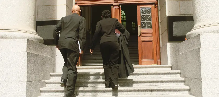 Cuándo poner una demanda por la compraventa de una vivienda con vicios ocultos por humedades Cuándo poner una demanda por la compraventa de una vivienda con vicios ocultos por humedades